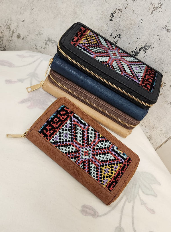 Bohemian Embroidered Zip Wallet – Women's Ethnic PU Leather Long Organizer