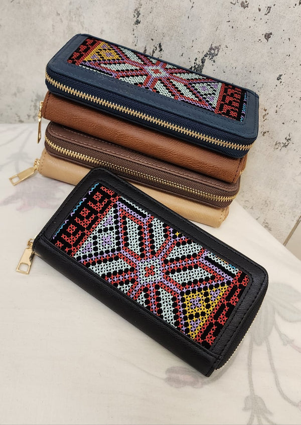Bohemian Embroidered Black Embroidered Wallet – Women's Ethnic PU Leather Long Organizer
